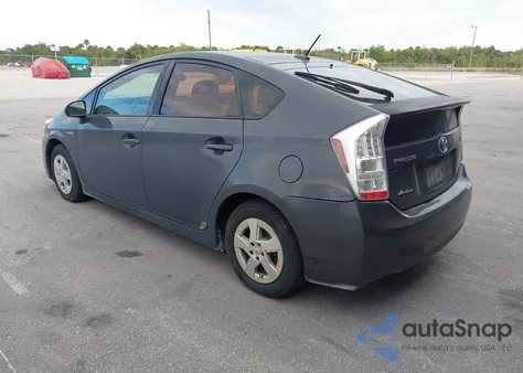 2010 Toyota Prius Iii z USA, uszkodzony, nr VIN JTDKN3DU6A0186959